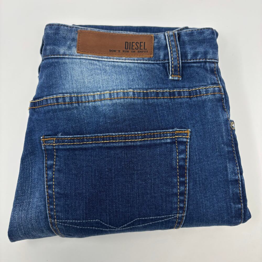 Diesel Mens 30x30 Blue Button Fly 5 Pocket Design Medium Wash Jeans